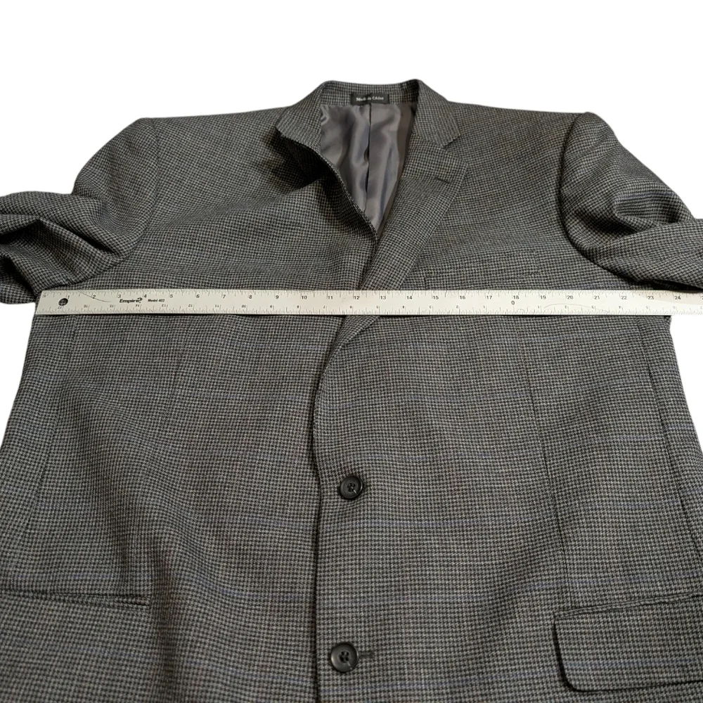 Jean-Paul Germain Men's Grey Checkered Wool‎ Blazer With Blue Stripe Size 46 XL